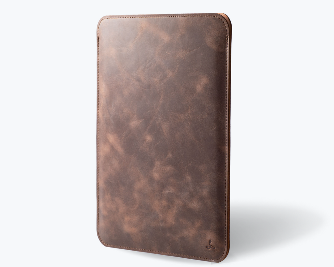 Apple on sale Ipad pro 12.9 leather sleeve (rare find)